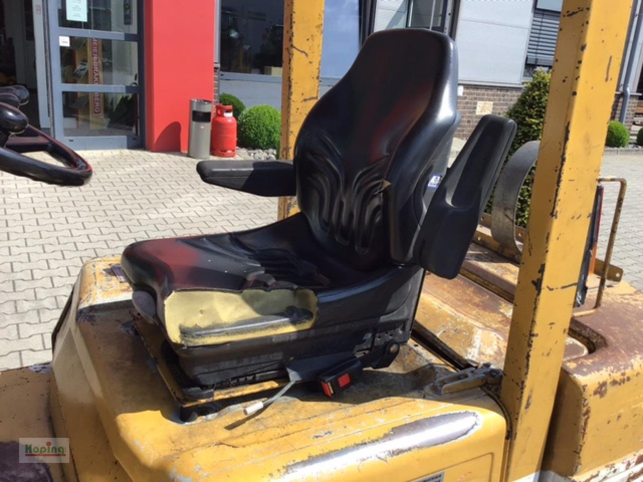 Cho thuê Komatsu FGT25T-11E Komatsu FGT25T-11E: hình 6