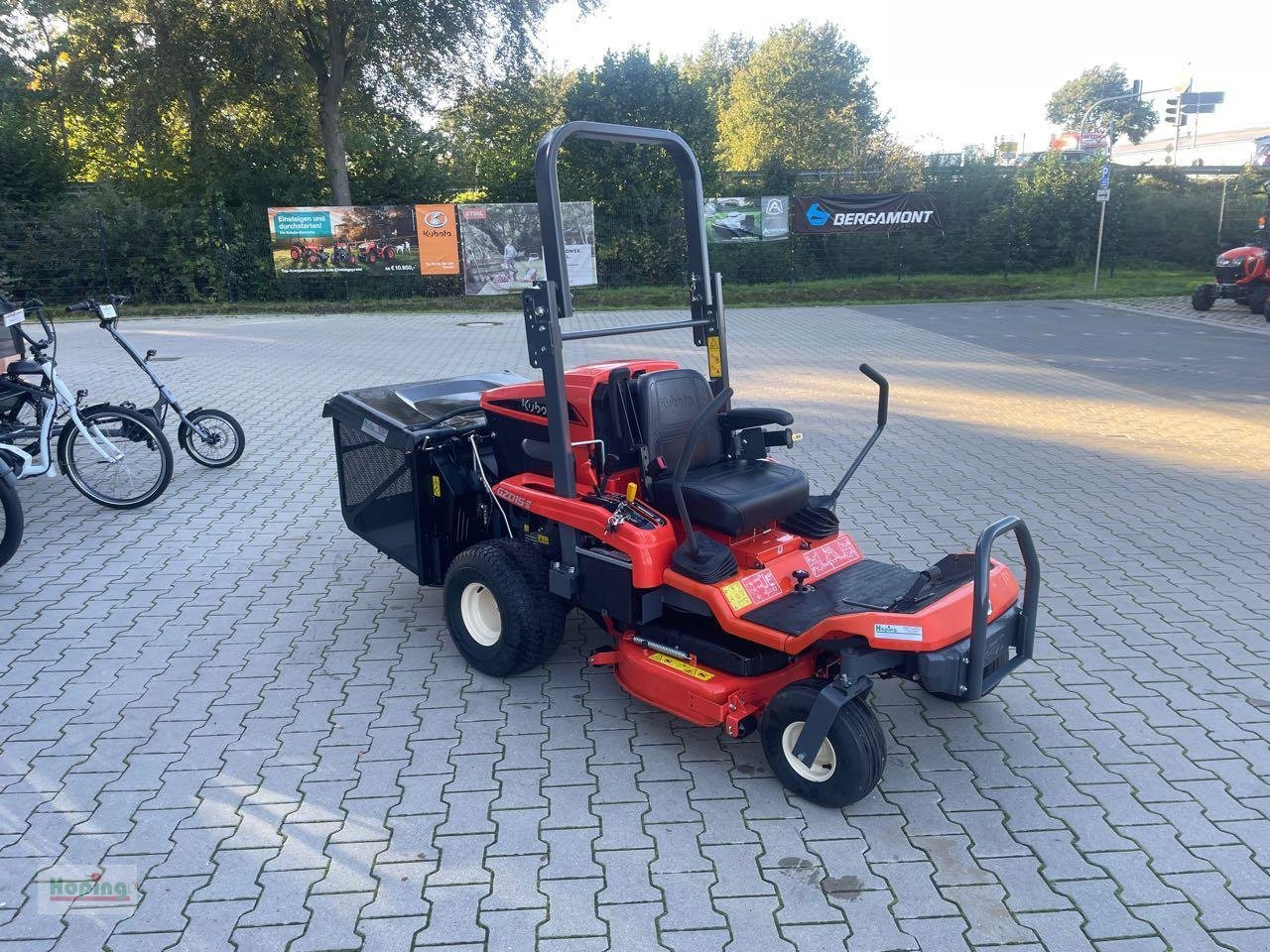 Kubota GZD 15 LD - Máy cắt cỏ vườn: hình 4 Kubota GZD 15 LD - Máy cắt cỏ vườn: hình 4