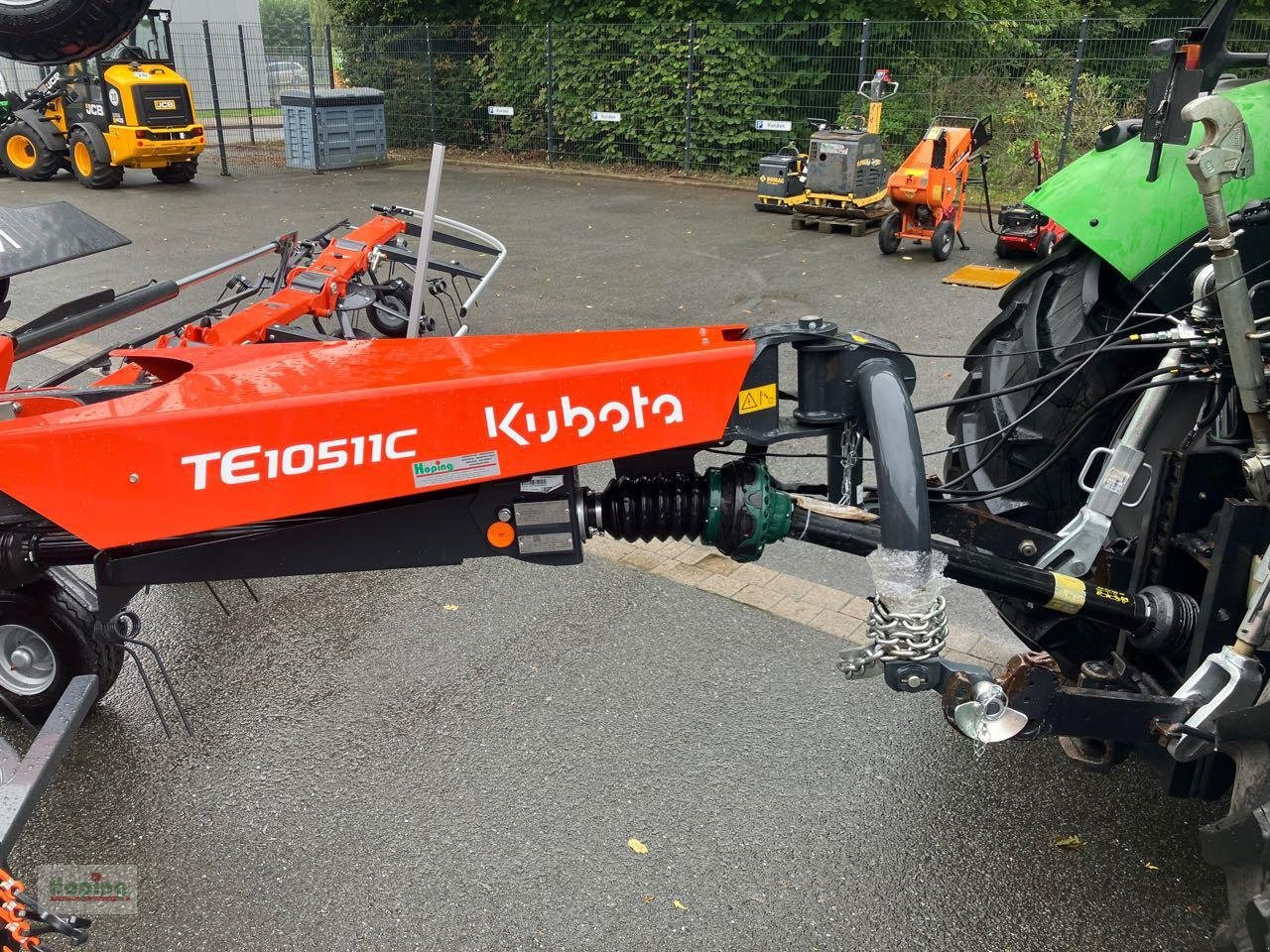 Kubota TE10511C - Dàn trải/ Cào: hình 5 Kubota TE10511C - Dàn trải/ Cào: hình 5