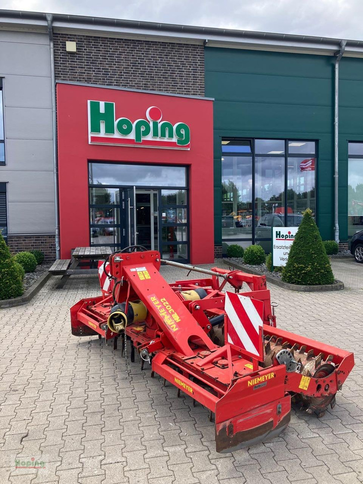 Niemeyer KR3022 - Dàn xới lưỡi đứng: hình 1 Niemeyer KR3022 - Dàn xới lưỡi đứng: hình 1