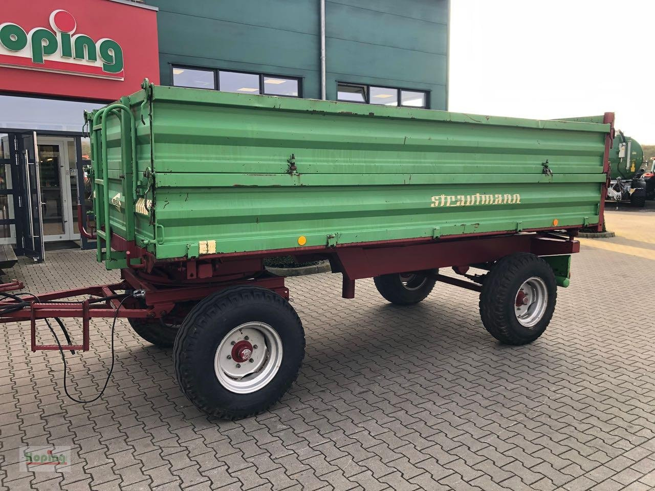 Toa kéo nhỏng/ Xe đổ Strautmann SKD 8001: hình 17