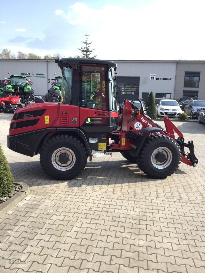 Yanmar V80 Advance36km/h - Máy xúc lật bánh lốp: hình 4 Yanmar V80 Advance36km/h - Máy xúc lật bánh lốp: hình 4