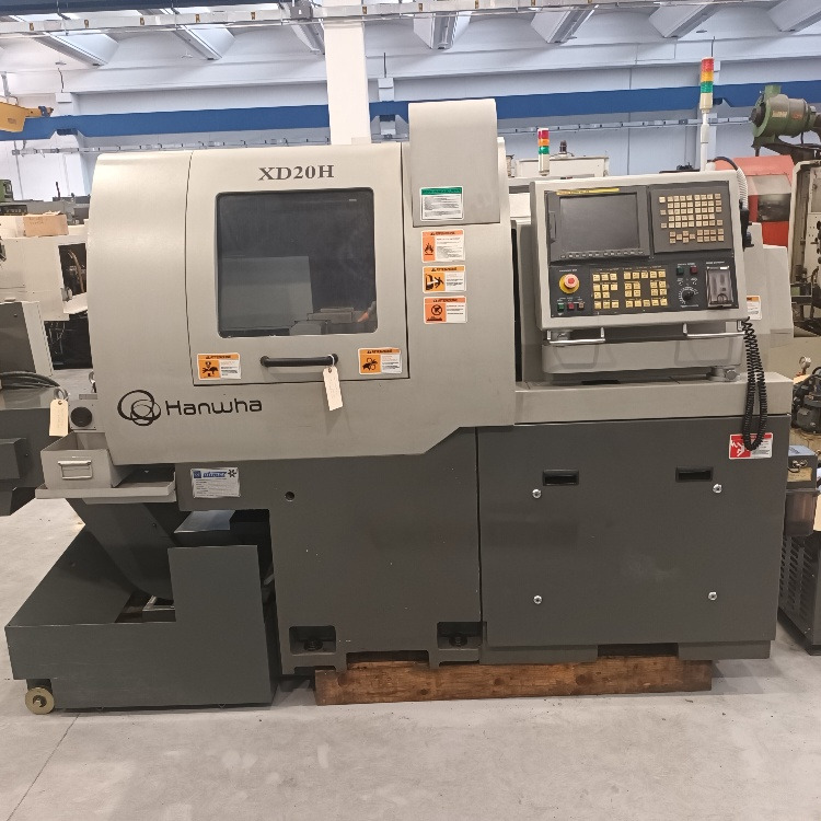 Tornio a fantina mobile a 5 assi Cnc Hanwha XD-20H - Máy tiện kim loại: hình 1 Tornio a fantina mobile a 5 assi Cnc Hanwha XD-20H - Máy tiện kim loại: hình 1