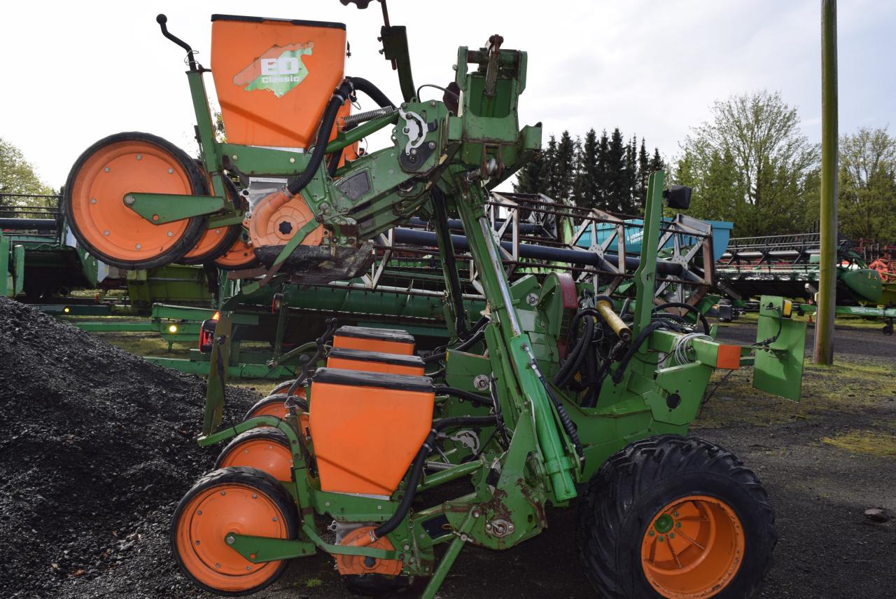 Amazone ED 602 K - Máy gieo hạt: hình 5 Amazone ED 602 K - Máy gieo hạt: hình 5
