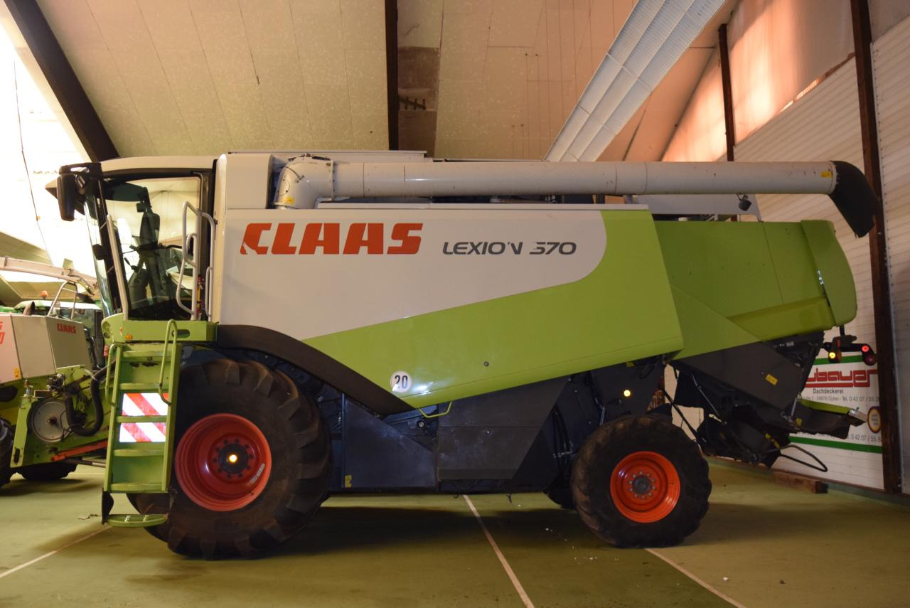 CLAAS Lexion 570 - Máy gặt đập: hình 2 CLAAS Lexion 570 - Máy gặt đập: hình 2