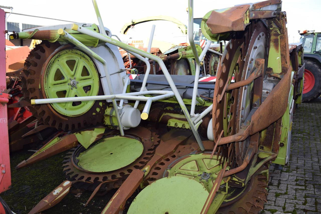 CLAAS RU 600 - Máy gặt ngô: hình 1 CLAAS RU 600 - Máy gặt ngô: hình 1