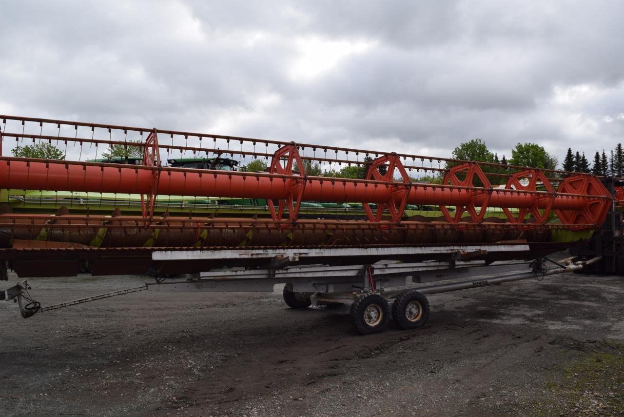 CLAAS V900 *Schneidwerk* - Máy gặt liên hợp: hình 4 CLAAS V900 *Schneidwerk* - Máy gặt liên hợp: hình 4