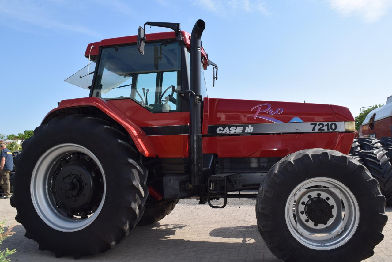 Case-IH 7210 Magnum Pro - Máy cày: hình 1 Case-IH 7210 Magnum Pro - Máy cày: hình 1