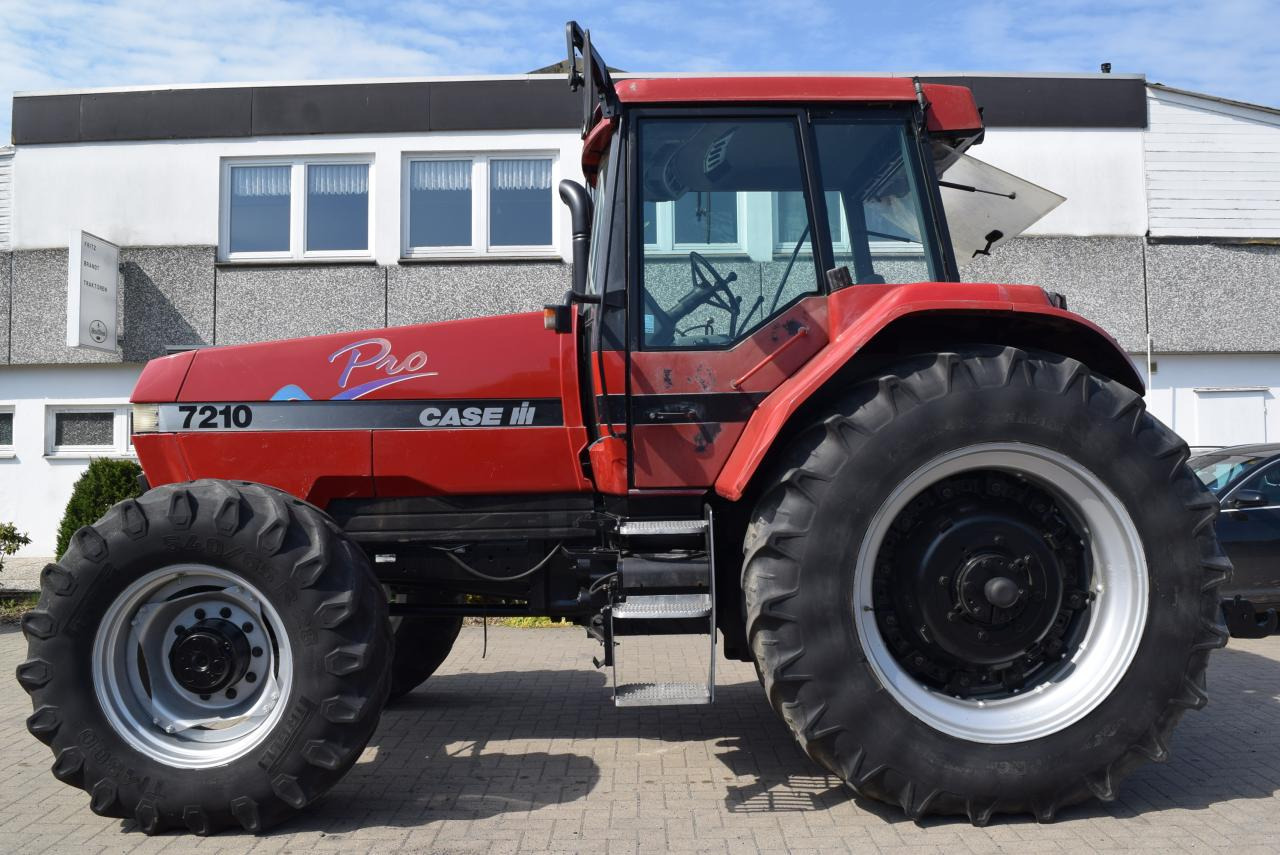 Case-IH 7210 Magnum Pro - Máy cày: hình 2 Case-IH 7210 Magnum Pro - Máy cày: hình 2
