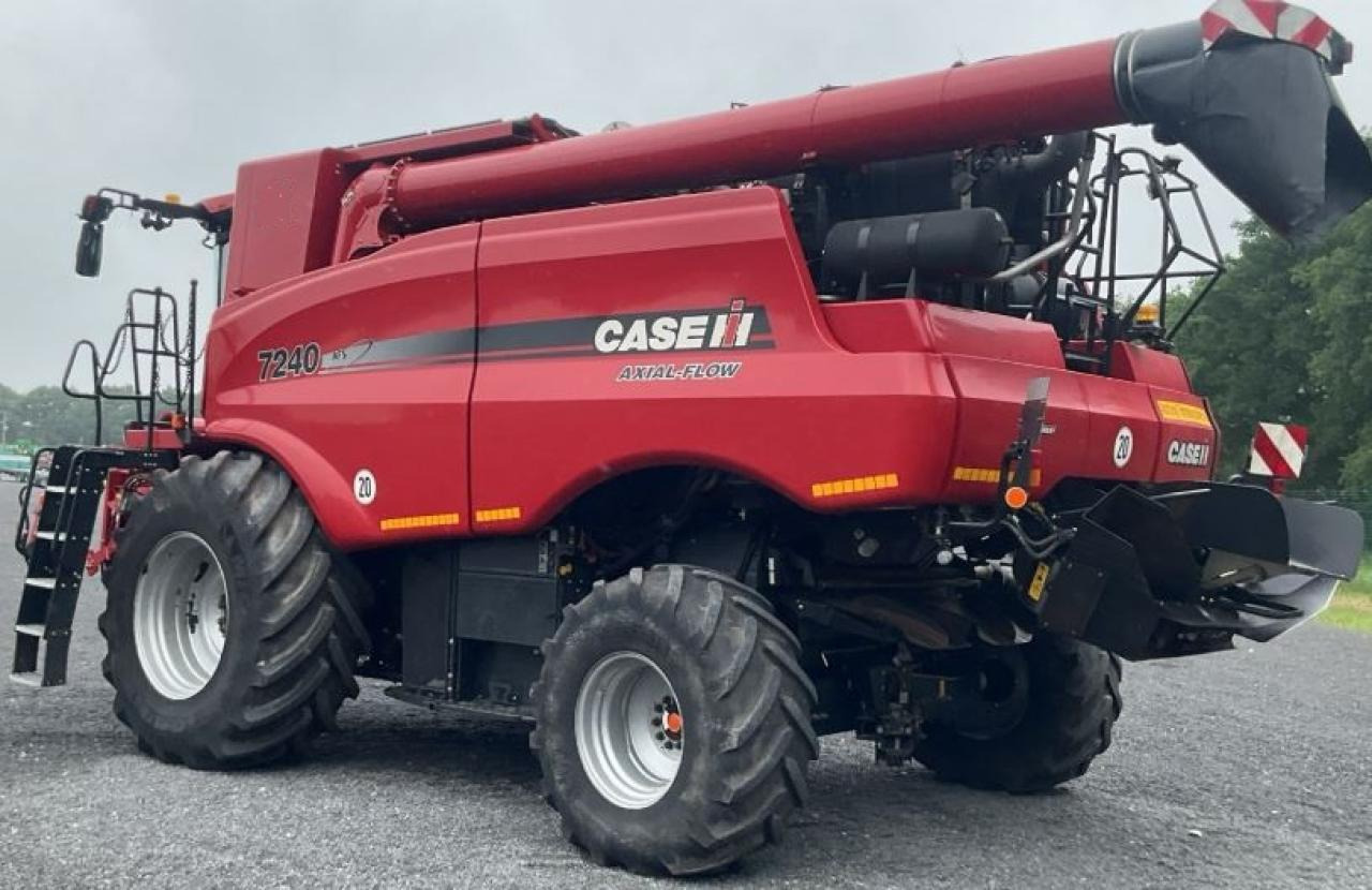 Case-IH 7240 Axial Flow - Máy gặt đập: hình 1 Case-IH 7240 Axial Flow - Máy gặt đập: hình 1