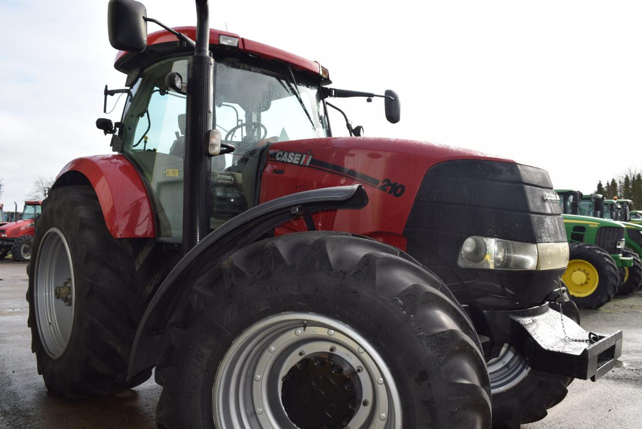 Case-IH Puma 210 MC - Máy cày: hình 1 Case-IH Puma 210 MC - Máy cày: hình 1
