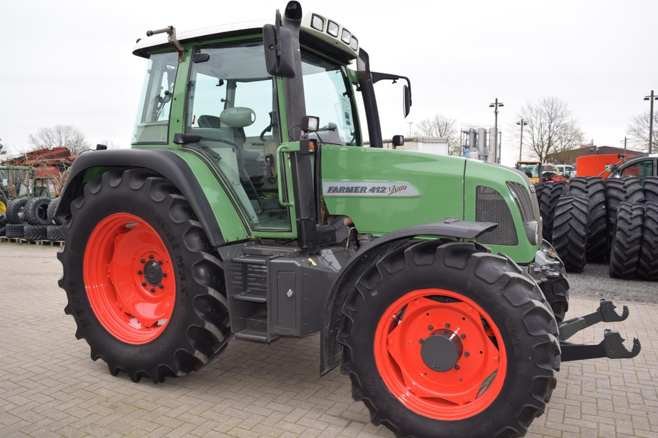 Fendt 412 Vario - Máy cày: hình 2 Fendt 412 Vario - Máy cày: hình 2