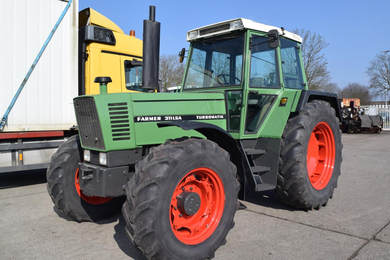 Fendt Farmer 311 LSA - Máy cày: hình 2 Fendt Farmer 311 LSA - Máy cày: hình 2