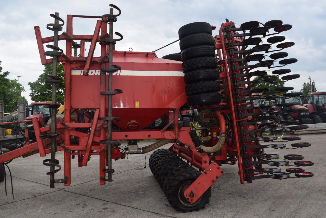 Horsch DS-6 - Máy gieo hạt: hình 1 Horsch DS-6 - Máy gieo hạt: hình 1
