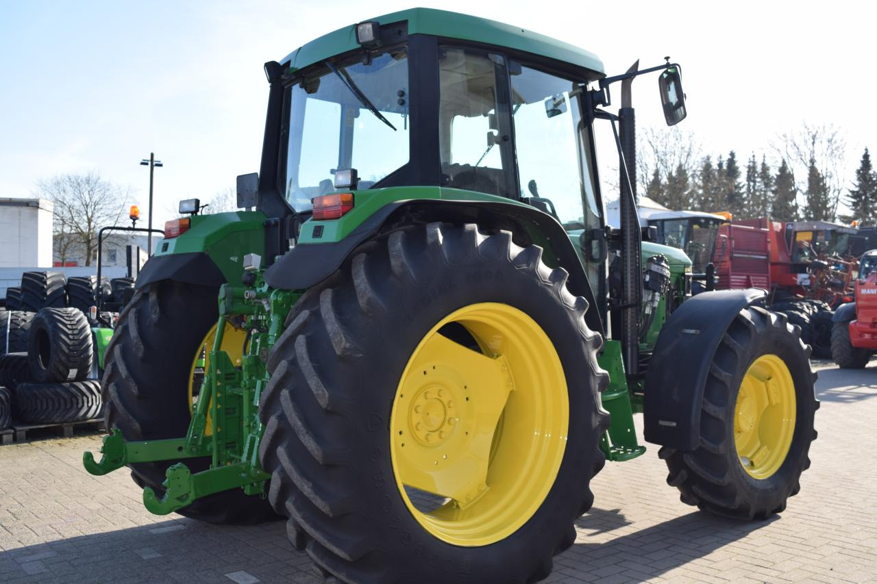 John Deere 6410 - Máy cày: hình 5 John Deere 6410 - Máy cày: hình 5