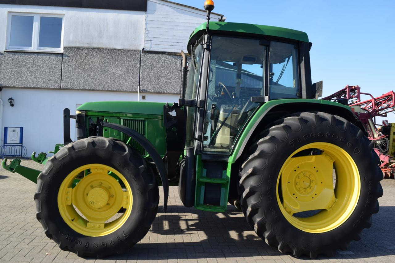 John Deere 6410 - Máy cày: hình 3 John Deere 6410 - Máy cày: hình 3