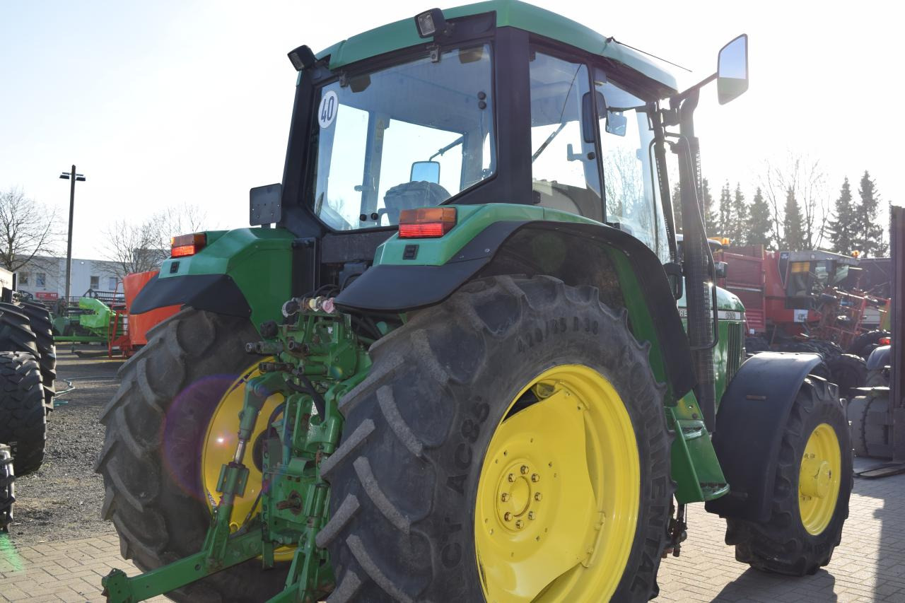 John Deere 6510 - Máy cày: hình 5 John Deere 6510 - Máy cày: hình 5
