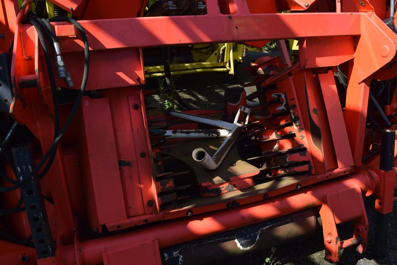 Kemper Champion 375 - Máy gặt ngô: hình 3 Kemper Champion 375 - Máy gặt ngô: hình 3