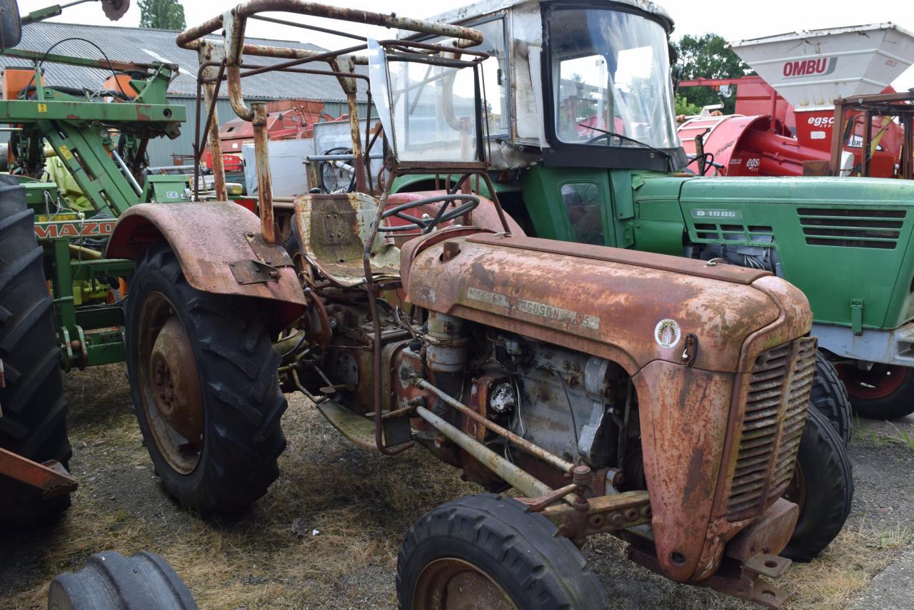 Massey Ferguson MF 35 - Máy cày: hình 1 Massey Ferguson MF 35 - Máy cày: hình 1