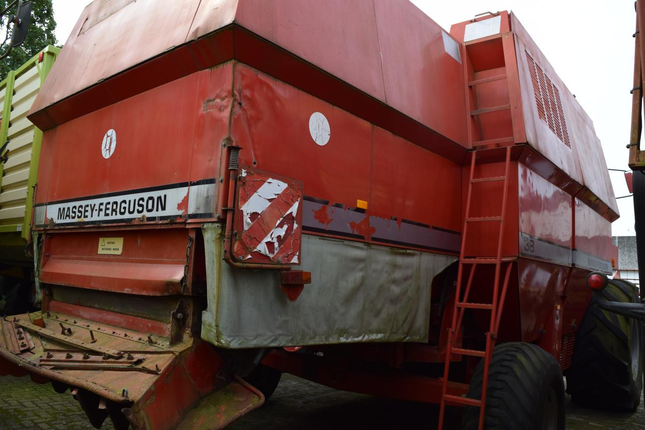 Massey Ferguson MF 38 - Máy gặt đập: hình 5 Massey Ferguson MF 38 - Máy gặt đập: hình 5