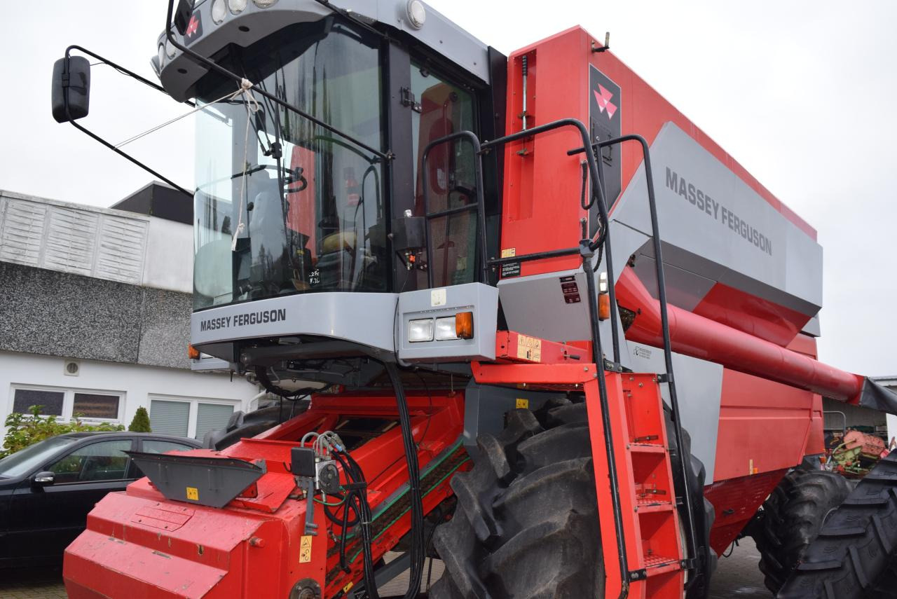Massey Ferguson MF 7256 *4x4* - Máy gặt đập: hình 1 Massey Ferguson MF 7256 *4x4* - Máy gặt đập: hình 1