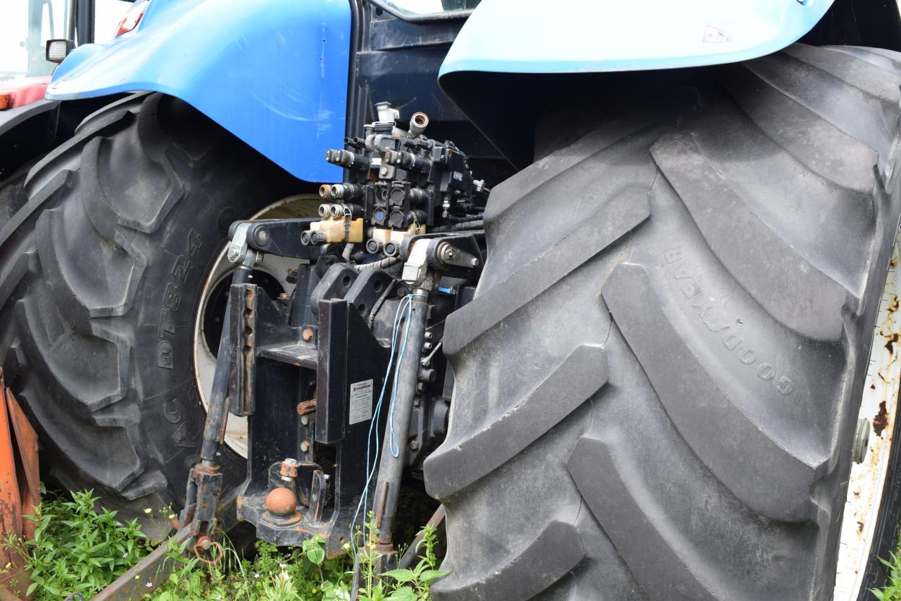 New Holland T 7040 - Máy cày: hình 4 New Holland T 7040 - Máy cày: hình 4
