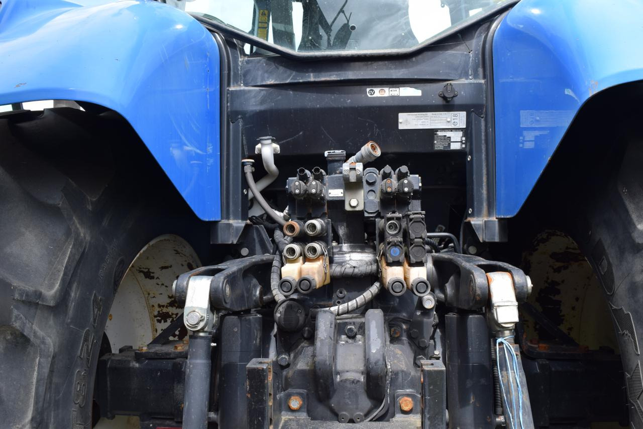 New Holland T 7040 - Máy cày: hình 5 New Holland T 7040 - Máy cày: hình 5