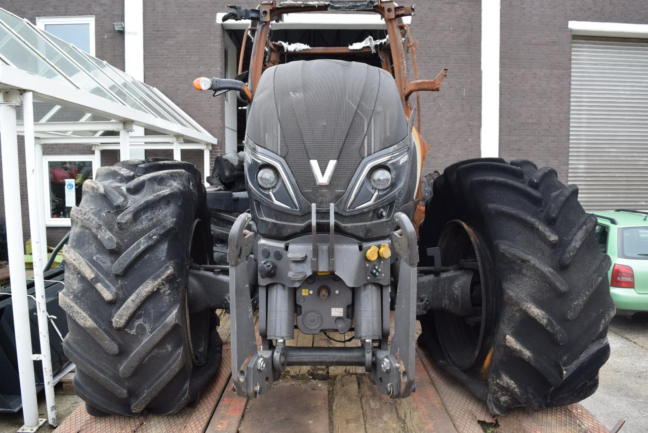 Valtra T234 *zur Teileverwertung* - Máy cày: hình 1 Valtra T234 *zur Teileverwertung* - Máy cày: hình 1