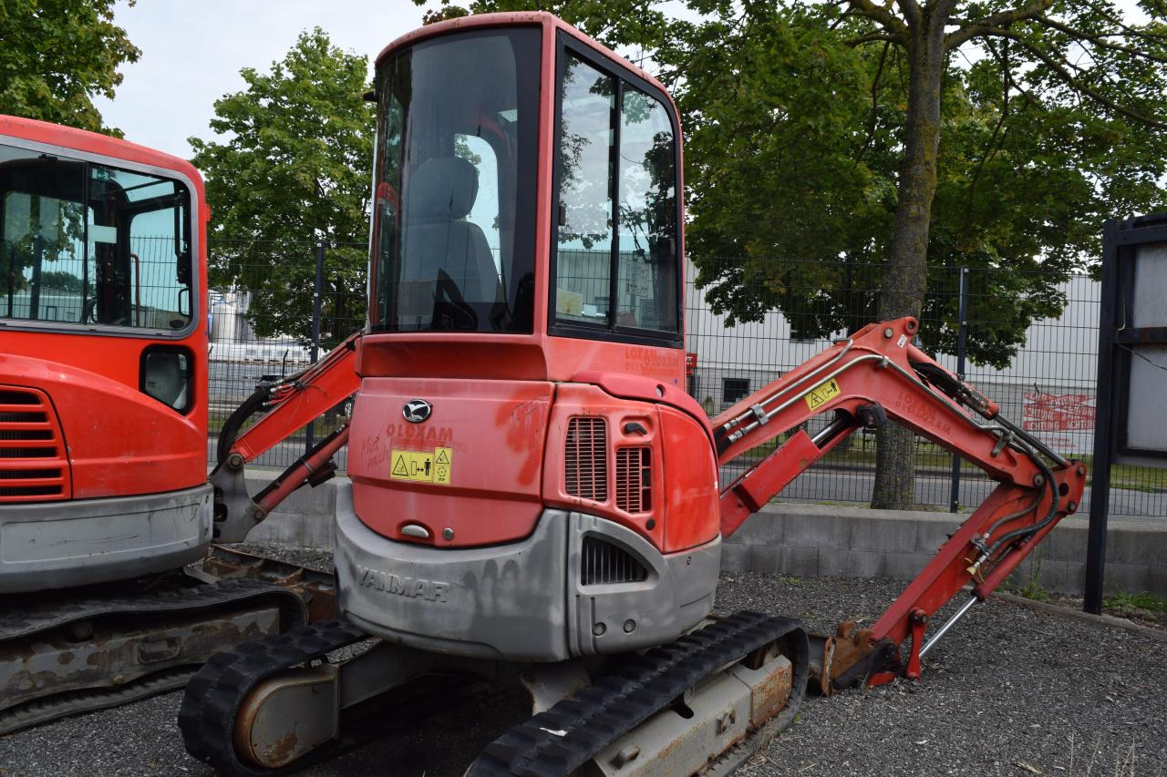 Yanmar VIO 25 - 4 - Máy xúc mini: hình 3 Yanmar VIO 25 - 4 - Máy xúc mini: hình 3