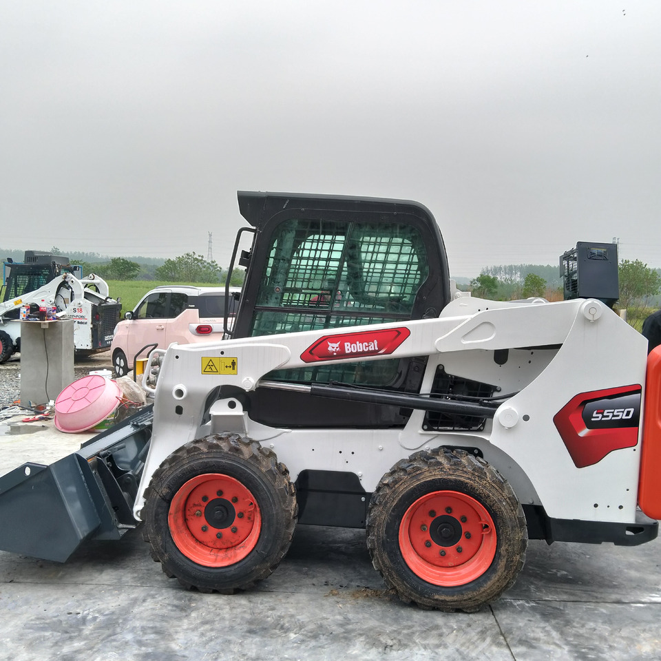 Cho thuê BOBCAT S550 BOBCAT S550: hình 6