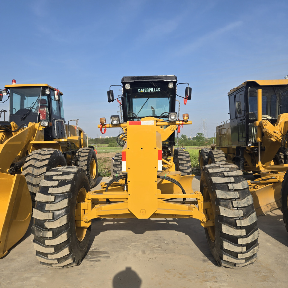 CATERPILLAR 140K - Máy san: hình 2 CATERPILLAR 140K - Máy san: hình 2