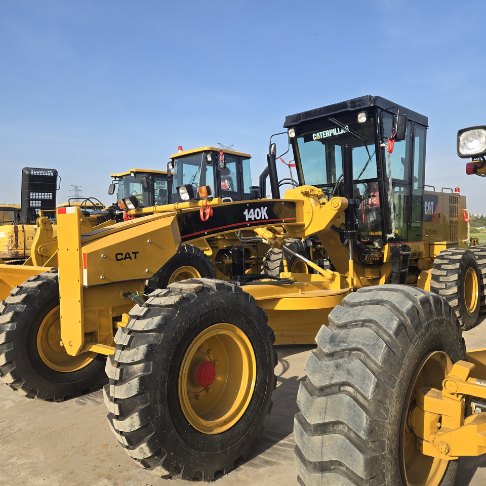 CATERPILLAR 140K - Máy san: hình 1 CATERPILLAR 140K - Máy san: hình 1