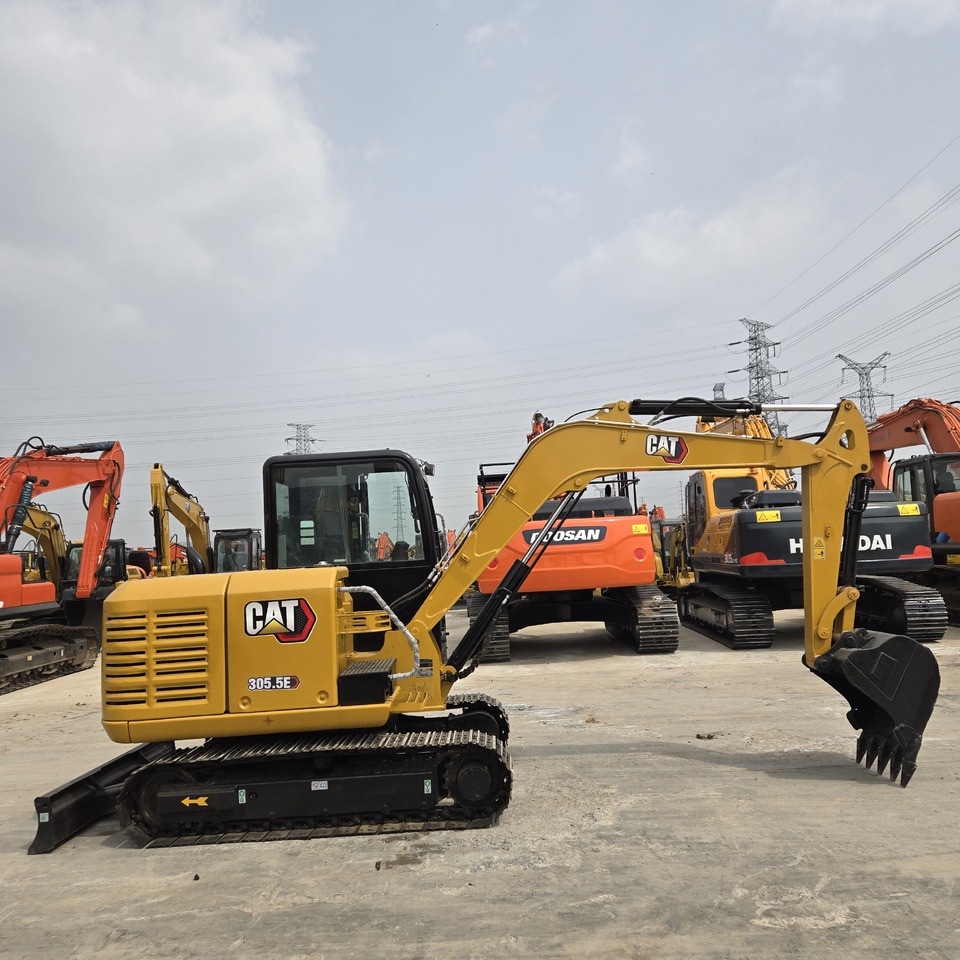 CATERPILLAR 305.5 - Máy xúc mini: hình 1 CATERPILLAR 305.5 - Máy xúc mini: hình 1