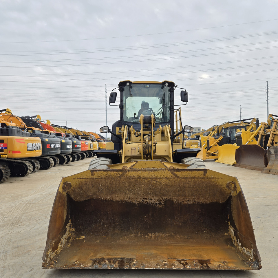 CATERPILLAR 924K - Máy xúc bánh lốp: hình 1 CATERPILLAR 924K - Máy xúc bánh lốp: hình 1