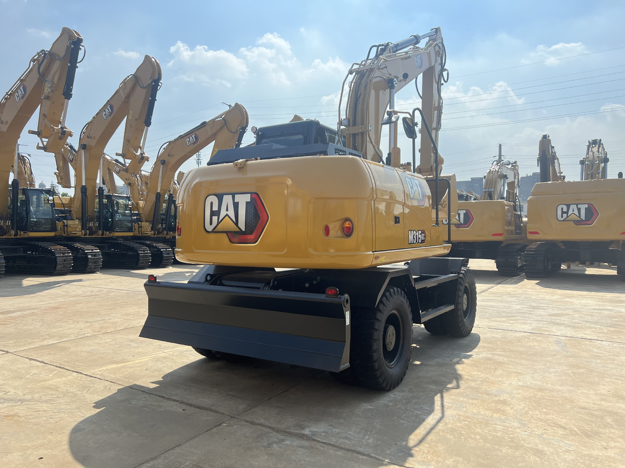 CATERPILLAR M315GC - Máy xúc bánh xích: hình 4 CATERPILLAR M315GC - Máy xúc bánh xích: hình 4