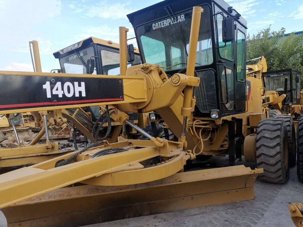 Caterpillar 140H - Máy san: hình 4 Caterpillar 140H - Máy san: hình 4