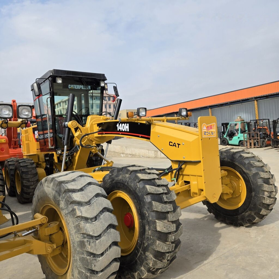 Caterpillar 140H - Máy san: hình 5 Caterpillar 140H - Máy san: hình 5