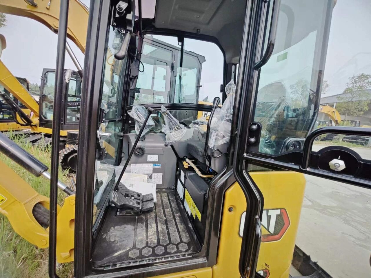 Máy xúc mini mới Caterpillar 302CR NEW: hình 10