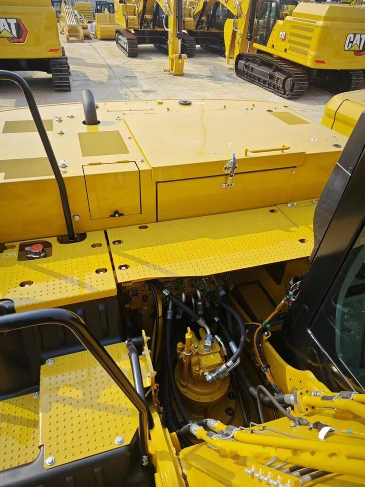Caterpillar 320GC New - Máy xúc bánh xích: hình 5 Caterpillar 320GC New - Máy xúc bánh xích: hình 5