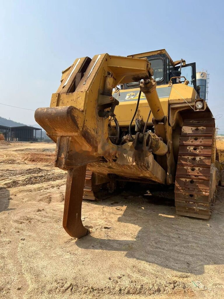 Caterpillar D10N - Máy ủi: hình 1 Caterpillar D10N - Máy ủi: hình 1