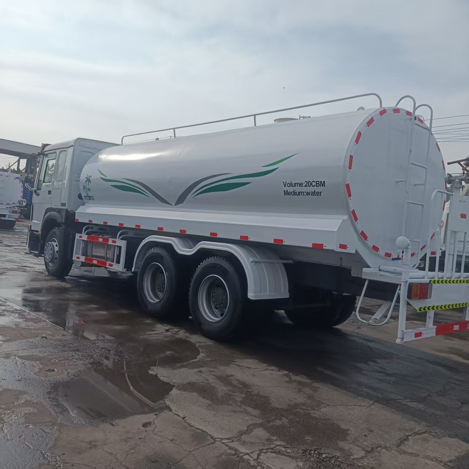 HOWO 20m³ sprinkler truck - Xe bồn: hình 1 HOWO 20m³ sprinkler truck - Xe bồn: hình 1