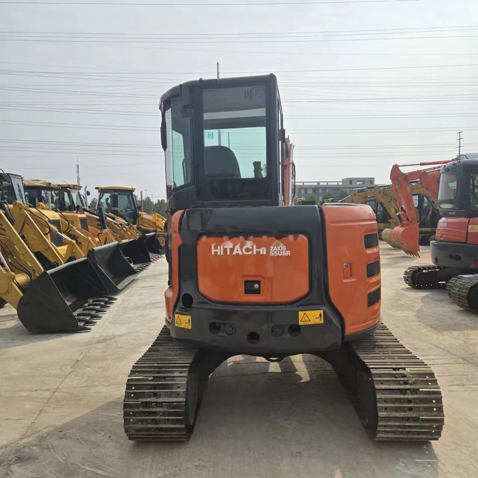 Hitachi ZX55USR - Máy xúc bánh xích: hình 2 Hitachi ZX55USR - Máy xúc bánh xích: hình 2