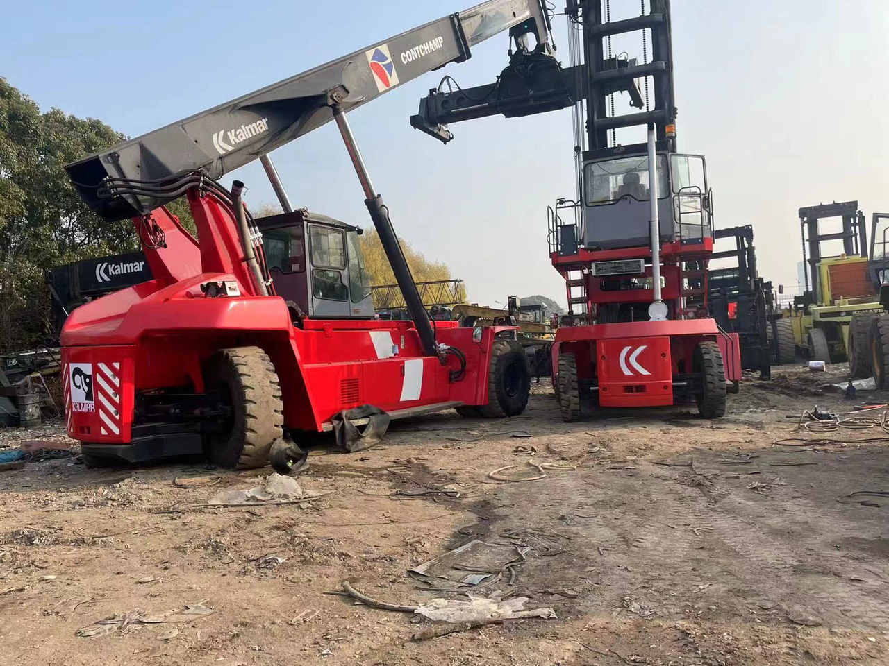 Xe tiếp cận xếp chồng KALMAR: hình 7