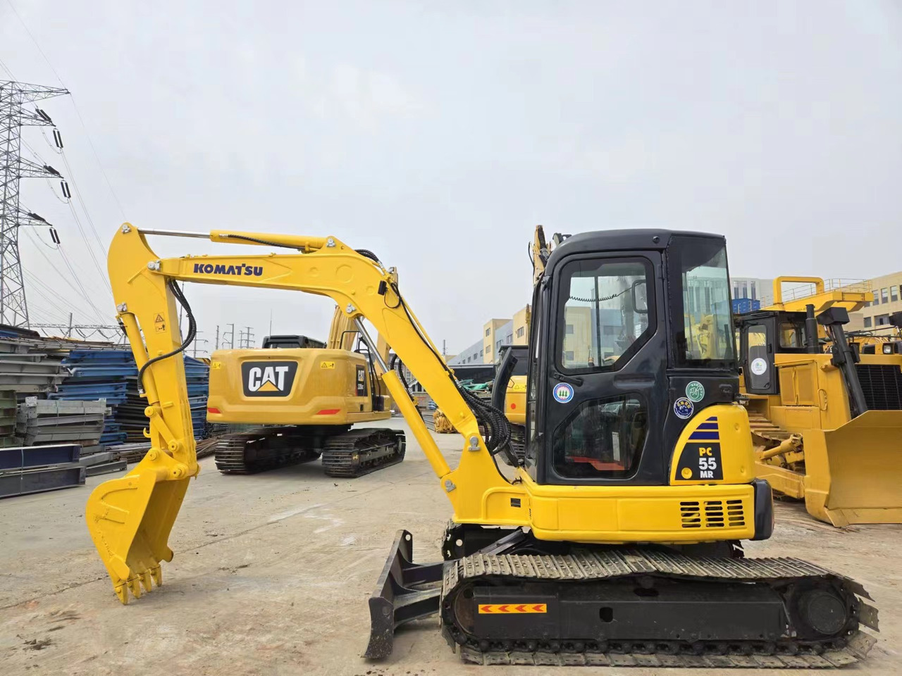 KOMATSU PC55MR - Máy xúc mini: hình 1 KOMATSU PC55MR - Máy xúc mini: hình 1