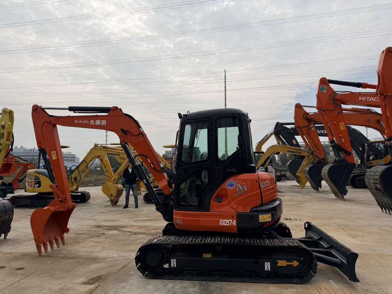 KUBOTA KX057-4 - Máy xúc: hình 3 KUBOTA KX057-4 - Máy xúc: hình 3