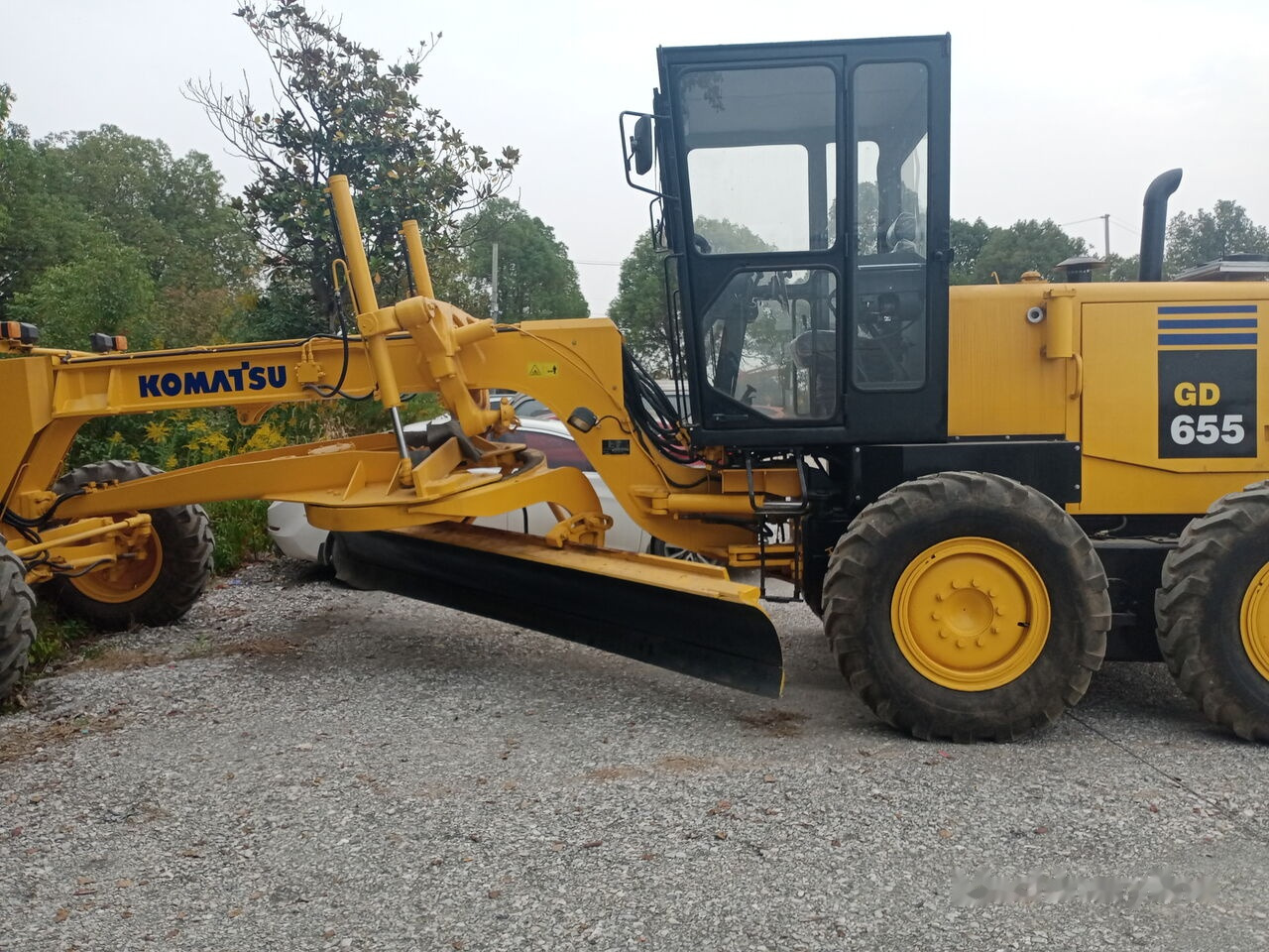Komatsu GD655 - Máy san: hình 5 Komatsu GD655 - Máy san: hình 5