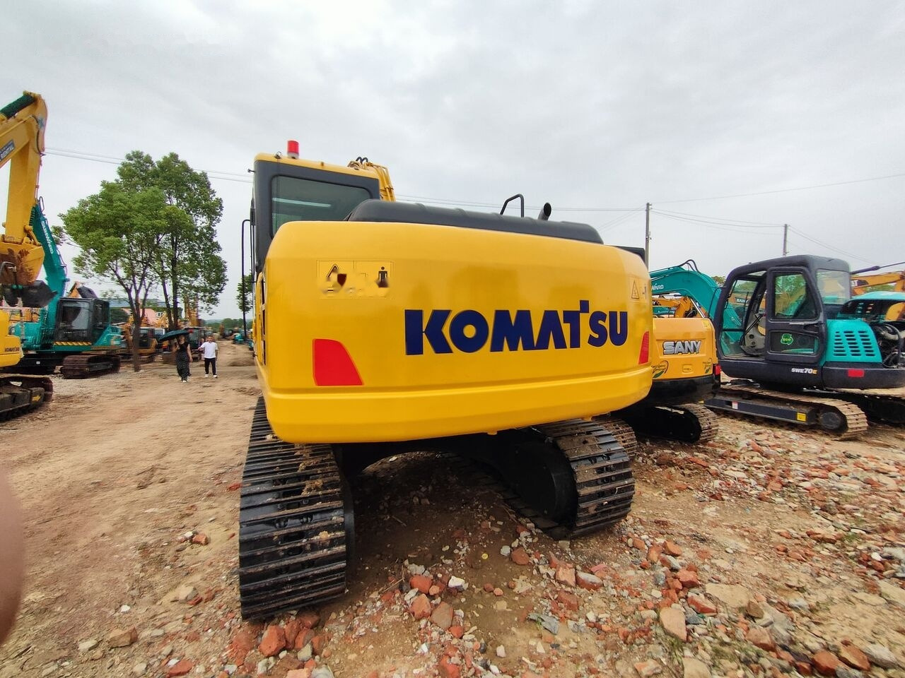 Komatsu PC160LC-7 - Máy xúc bánh xích: hình 5 Komatsu PC160LC-7 - Máy xúc bánh xích: hình 5