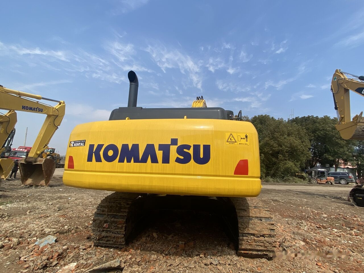 Komatsu PC350 - Máy xúc bánh xích: hình 2 Komatsu PC350 - Máy xúc bánh xích: hình 2