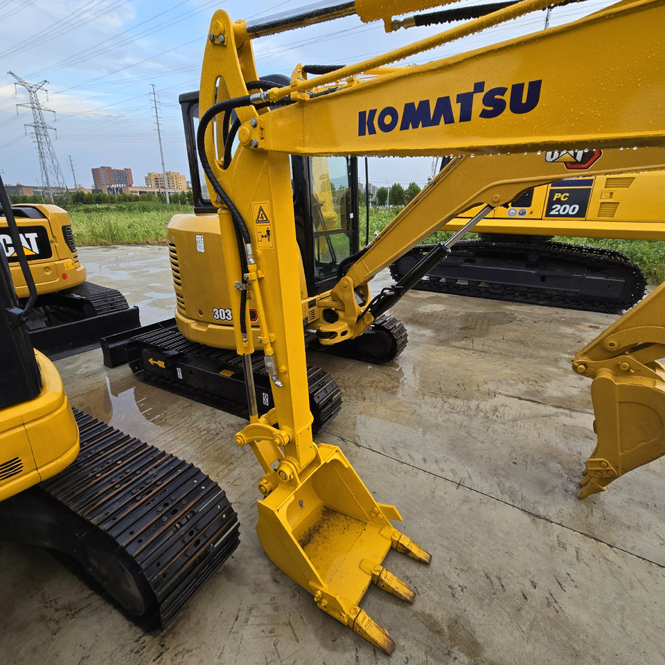 Komatsu PC35MR - Máy xúc mini: hình 4 Komatsu PC35MR - Máy xúc mini: hình 4