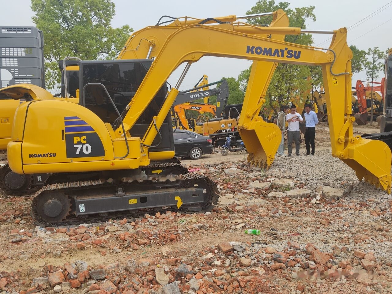 Komatsu PC70-8 - Máy xúc mini: hình 3 Komatsu PC70-8 - Máy xúc mini: hình 3